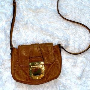 Micheal Kors hand bag